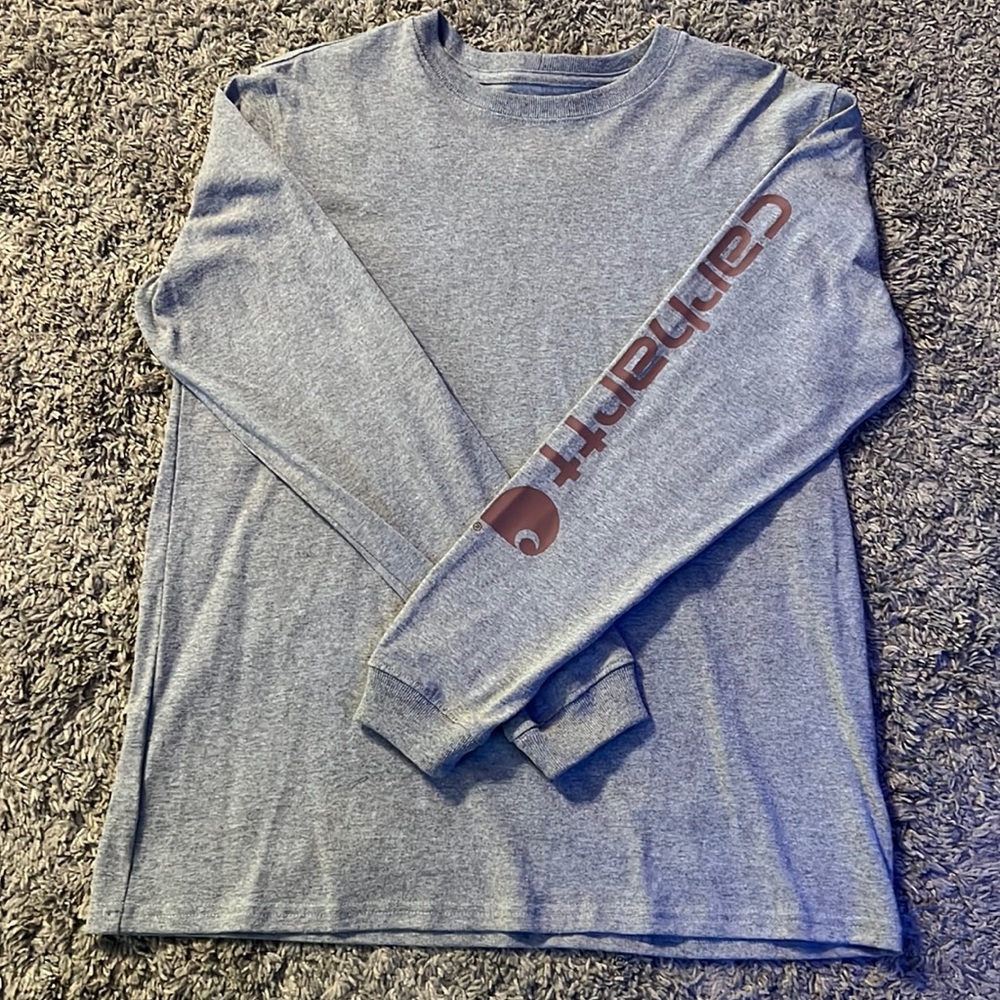 Carhartt long sleeve tee NWOT